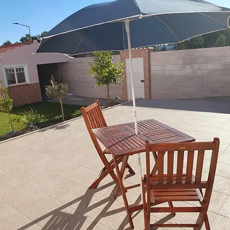 Casa Do Arelho Bed & Breakfast