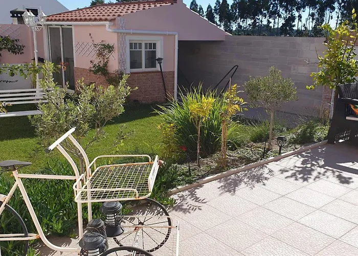 Casa Do Arelho Bed & Breakfast